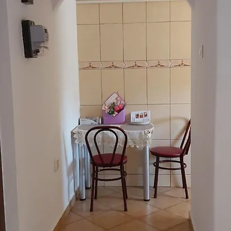 Victoria Apartment